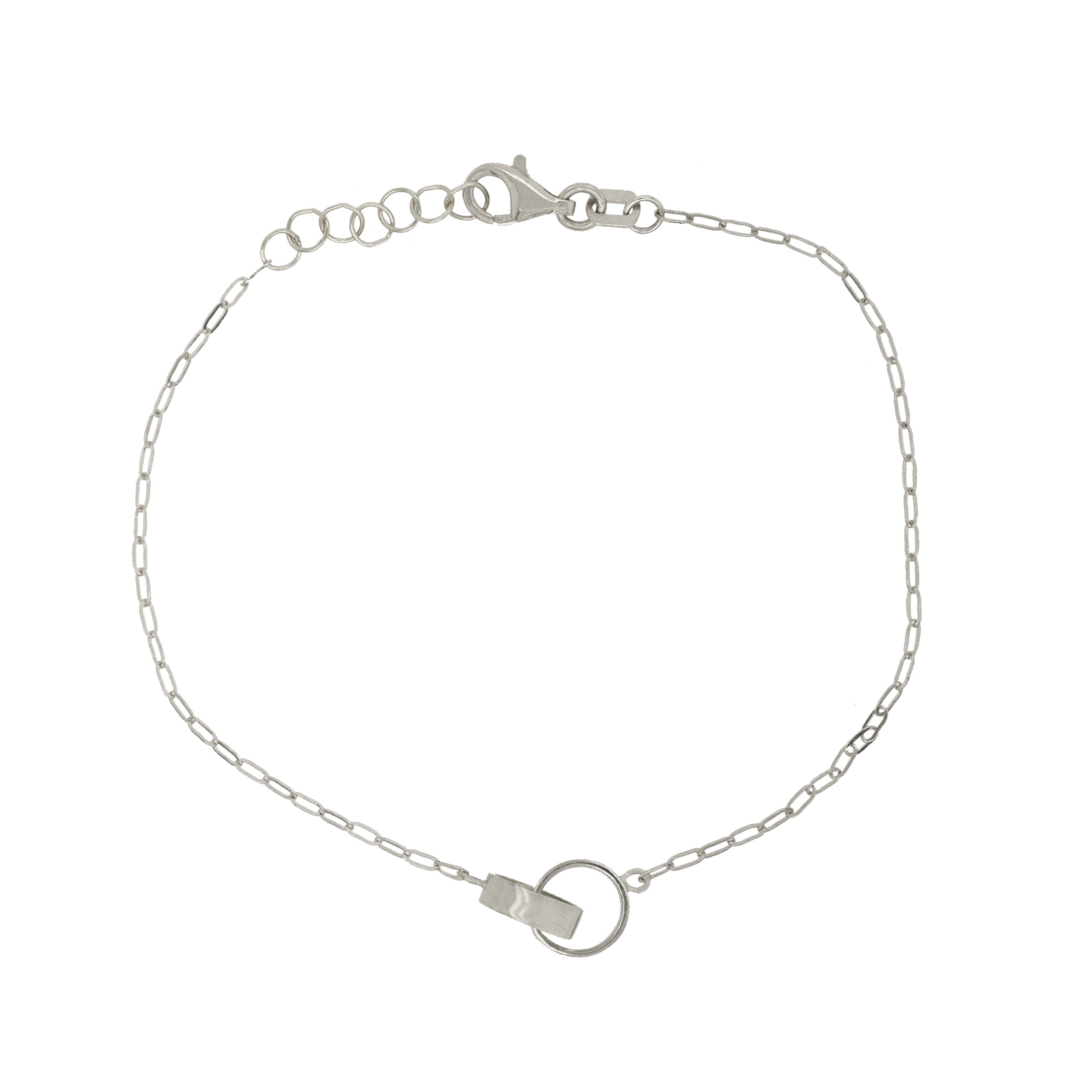 14k white gold paperclip chain bracelet with interlocking rings on white background
