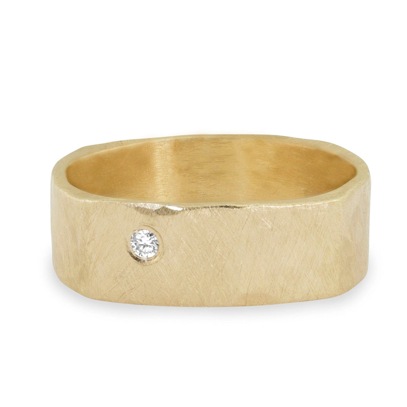 14k yellow gold REFE square hammered band with single diamond