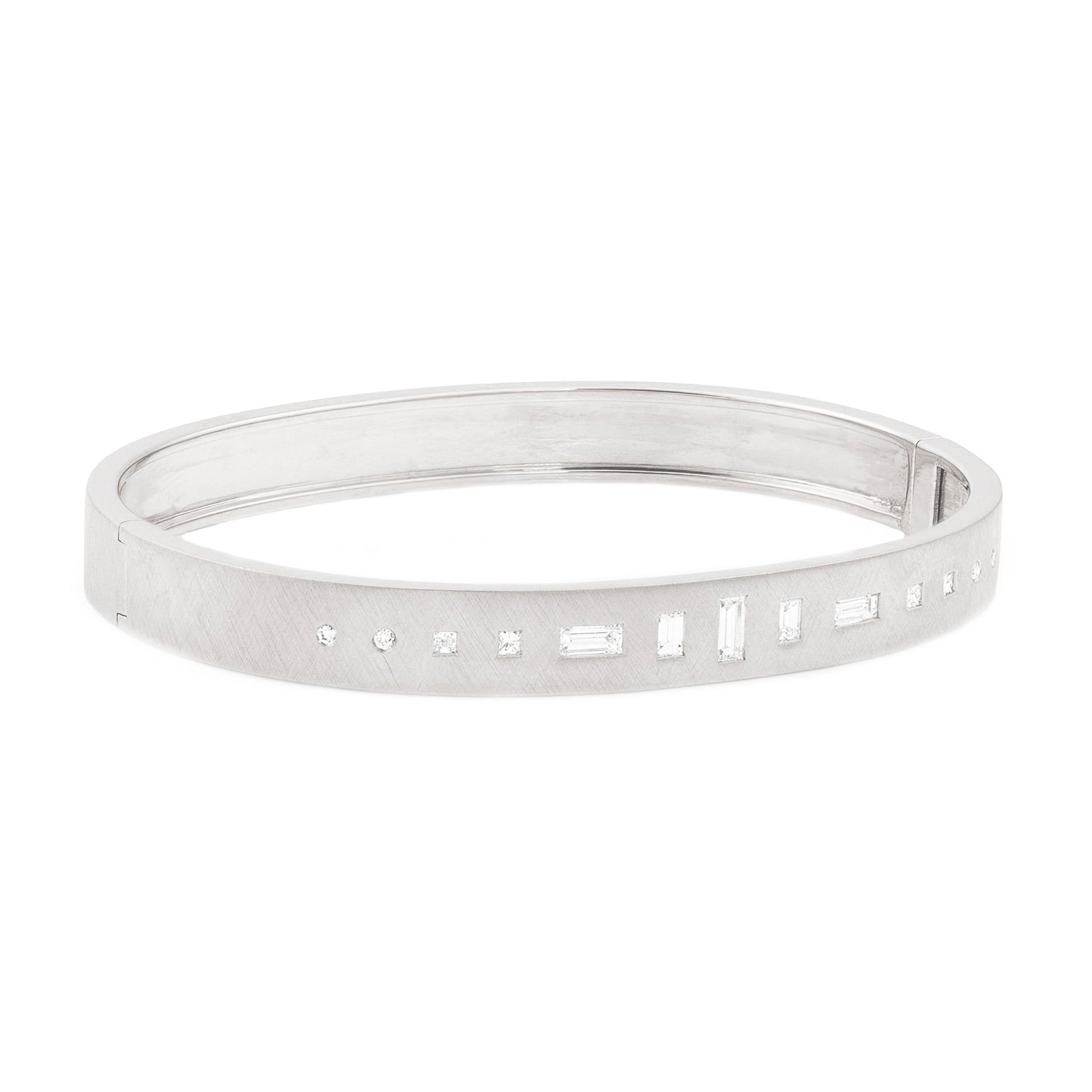 18k white gold hinged bangle bracelet with baguette and round white diamonds on white background