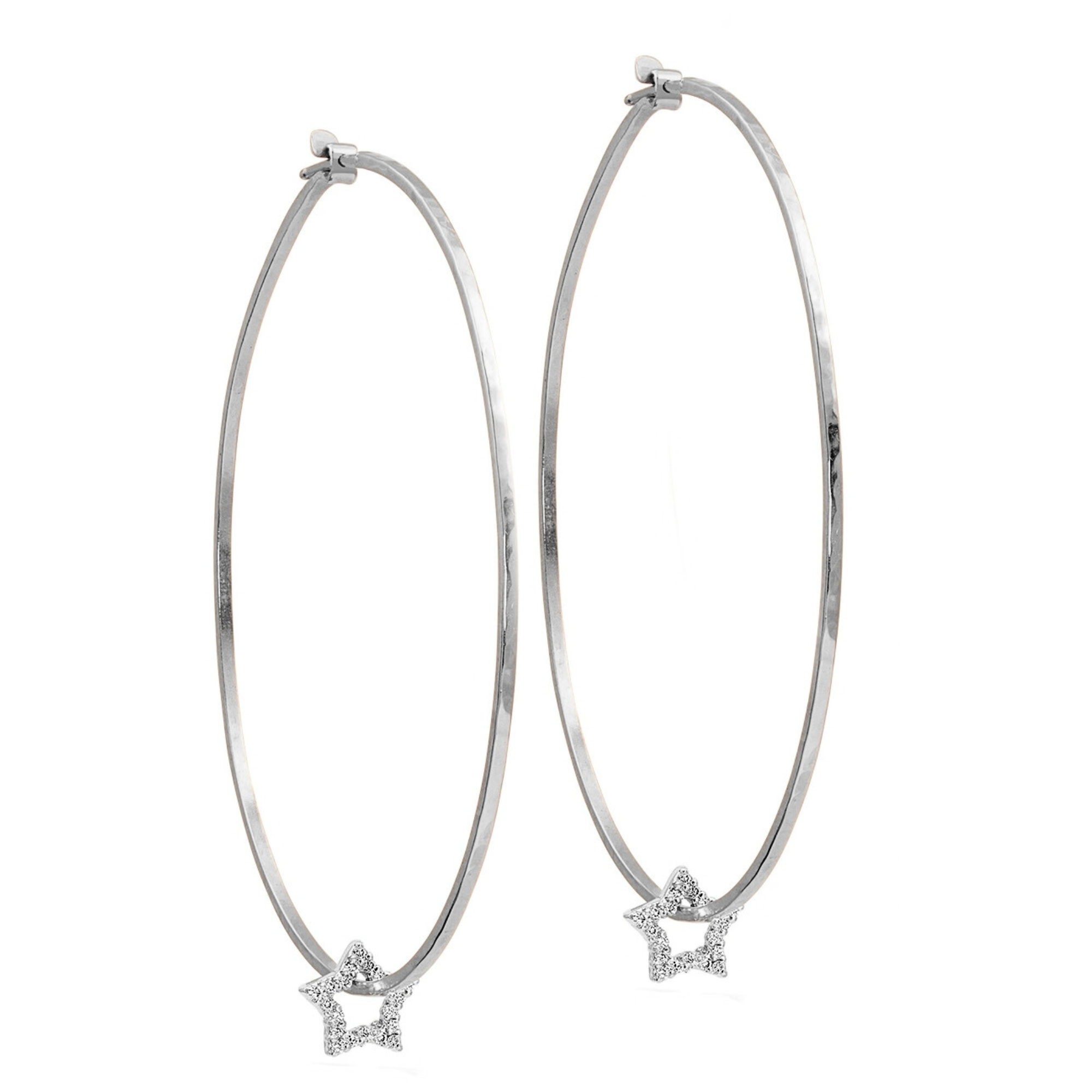14k white gold hammered wire hoop earrings with white gold white diamond star charms on white background