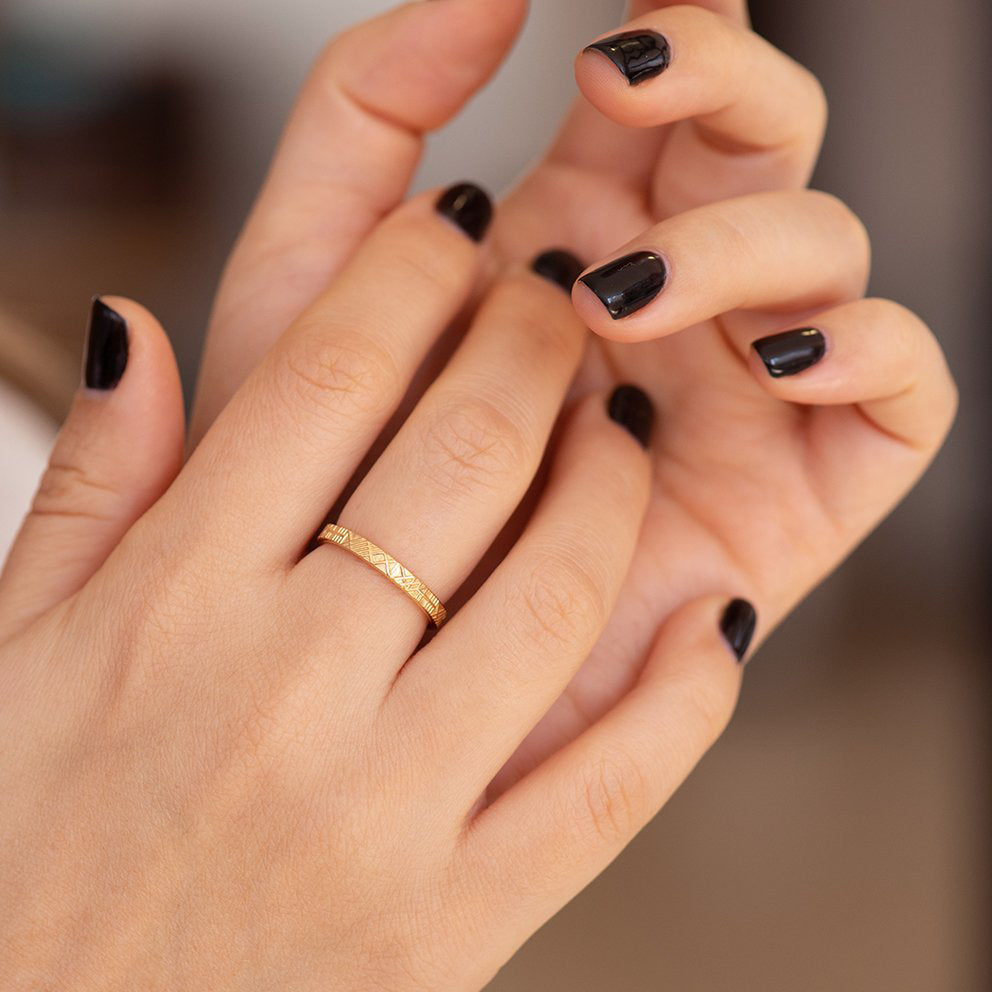 Artemer Unique Geometric Wedding Band