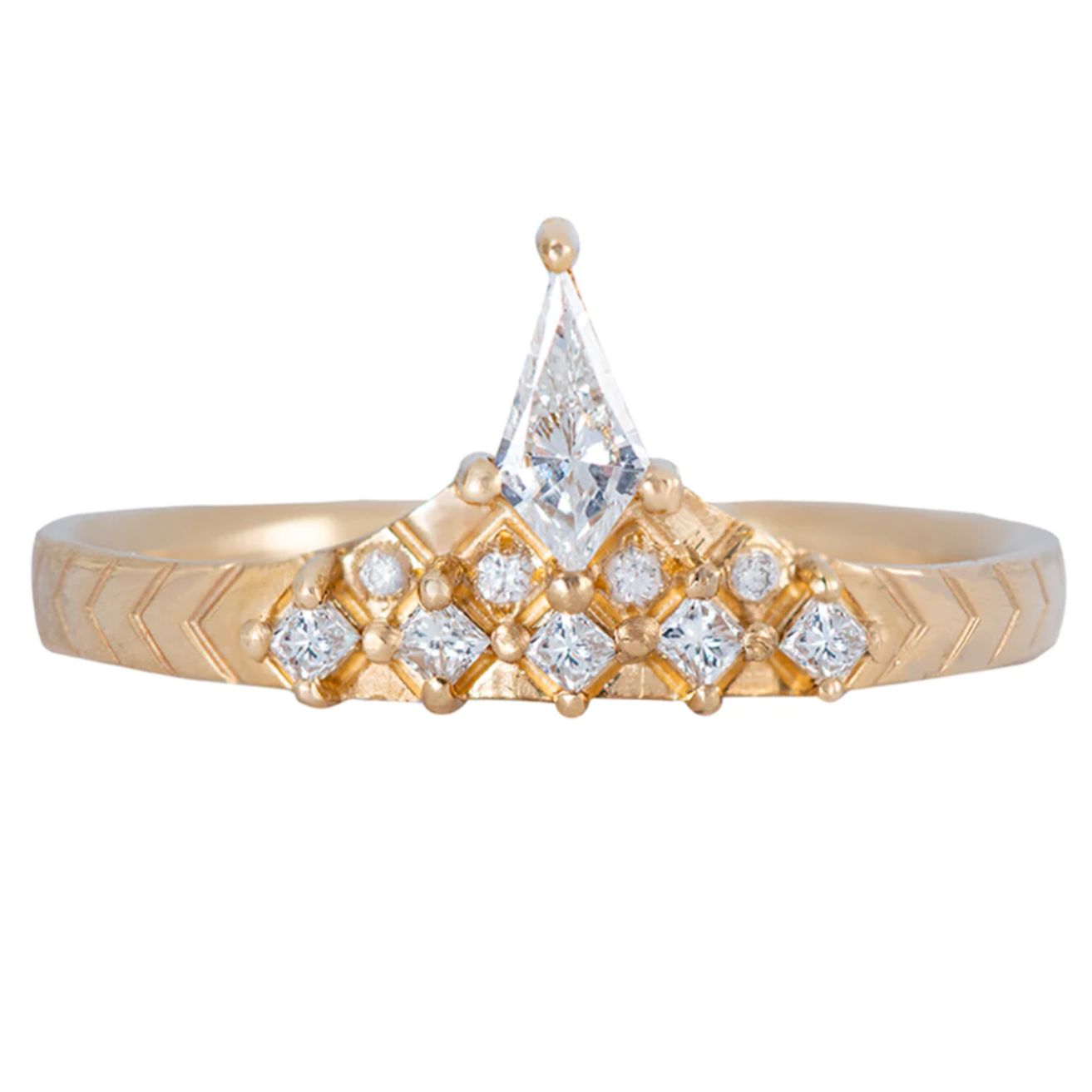 Artemer Geometric Band with Diamond Peak