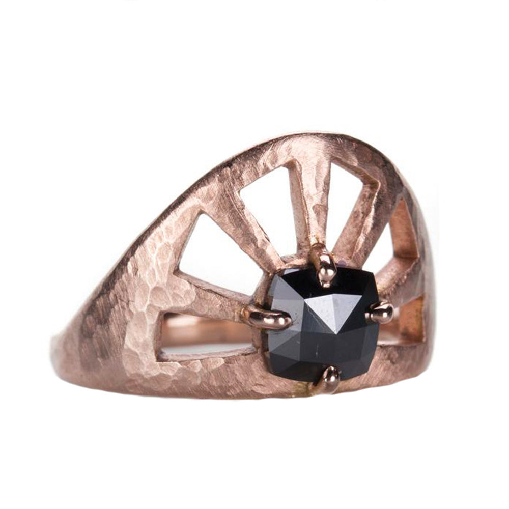 READ 14k Gold Black Diamond Ring - Size 6.5