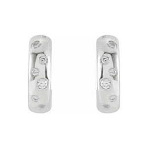 huggie earrings in white gold